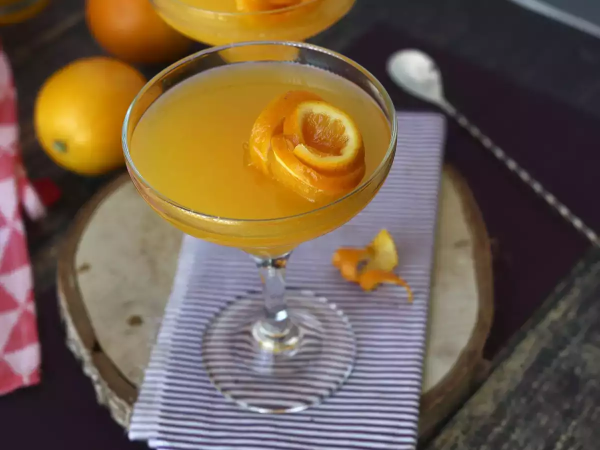 Agua de Valencia, the Mediterranean cocktail with cava and orange that you can make at home - photo 3