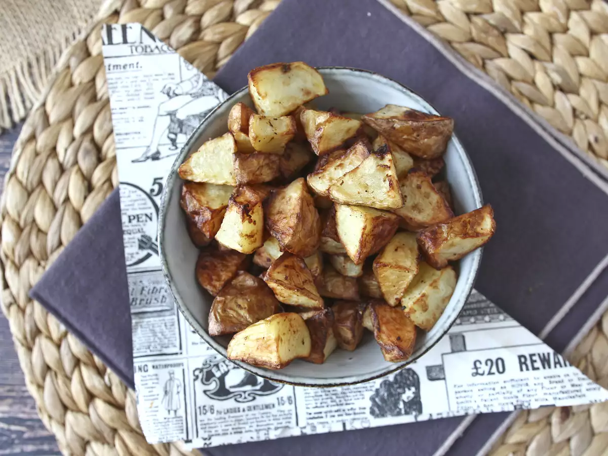Air fryer roasted potatoes - photo 4