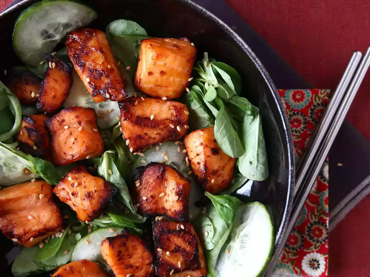Air fryer salmon bites with asian marinade - photo 4