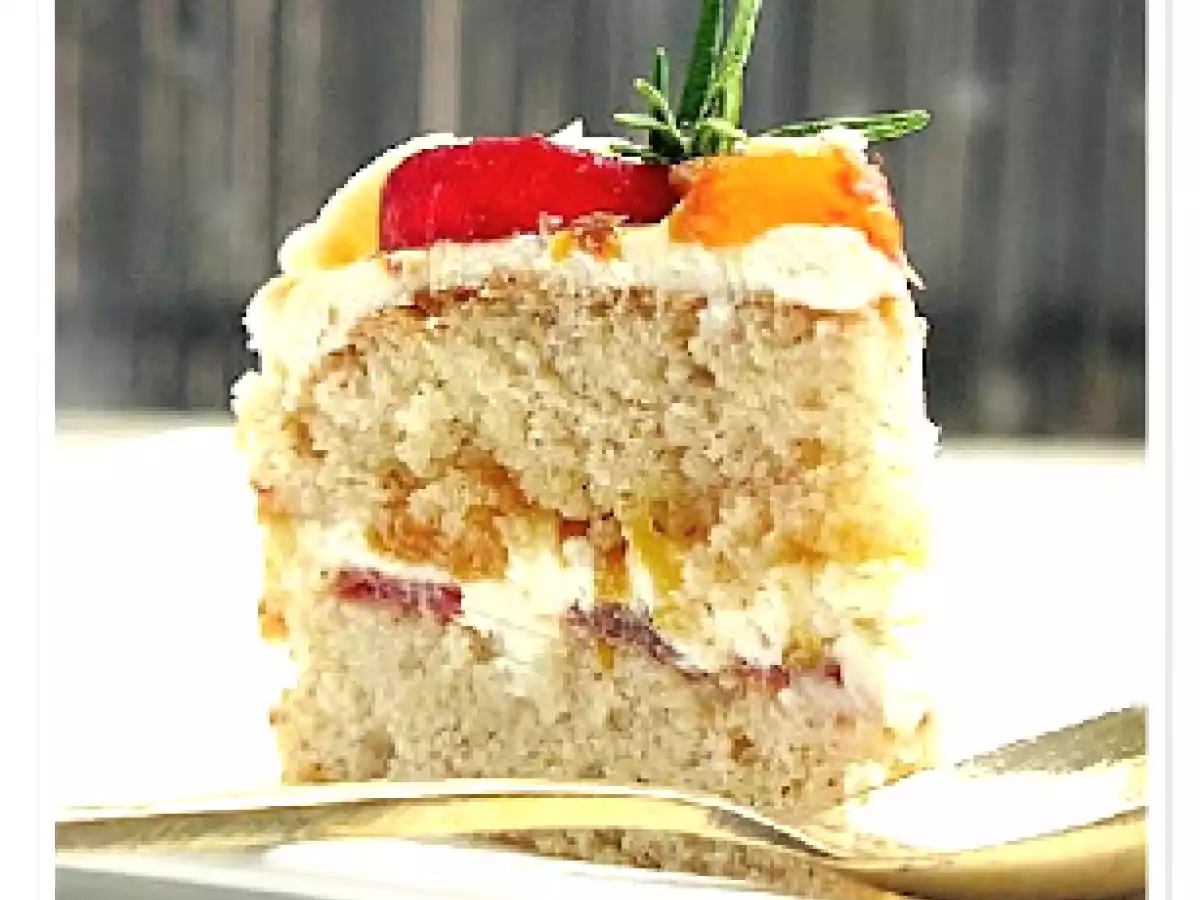 ALMOND NUT TORTE with QUARK, PEACHES AND PLUMS...& my blogiversary winner - photo 6