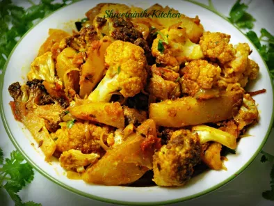 Aloo Gobi - Potato Cauliflower - Fried version