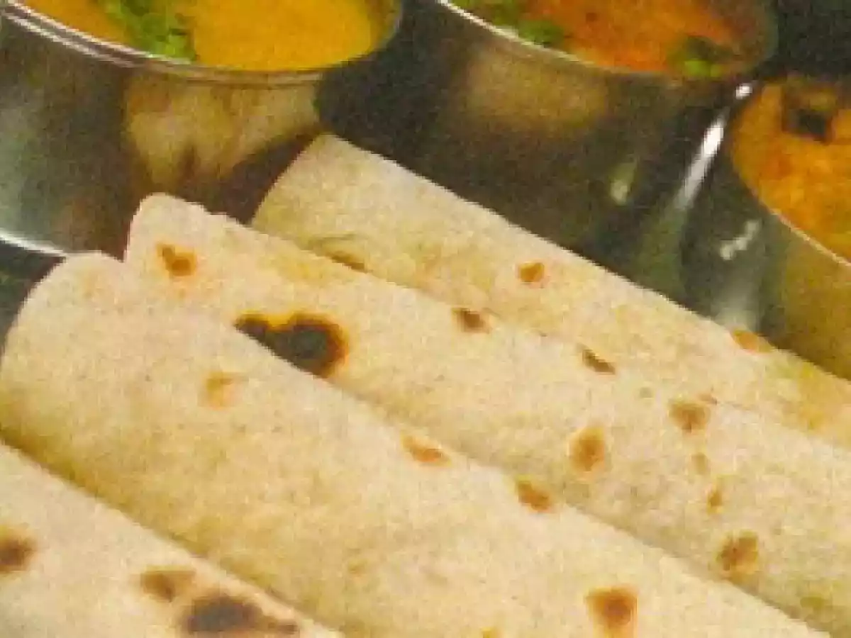 Alu Parwal Dum, Bharwan Karela & Yellow Pumpkin Subzi