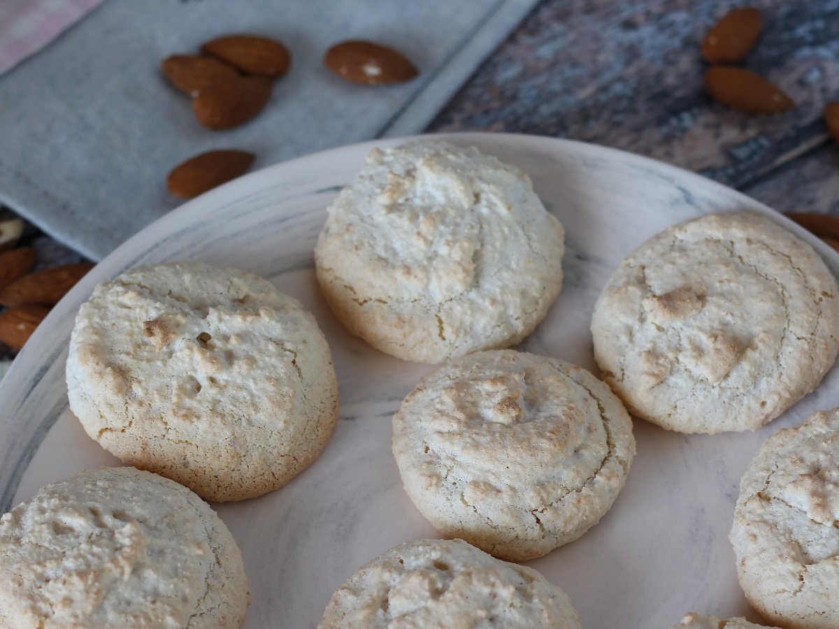 Amaretti, the Italian almond delicacies, perfect with coffee! - photo 3