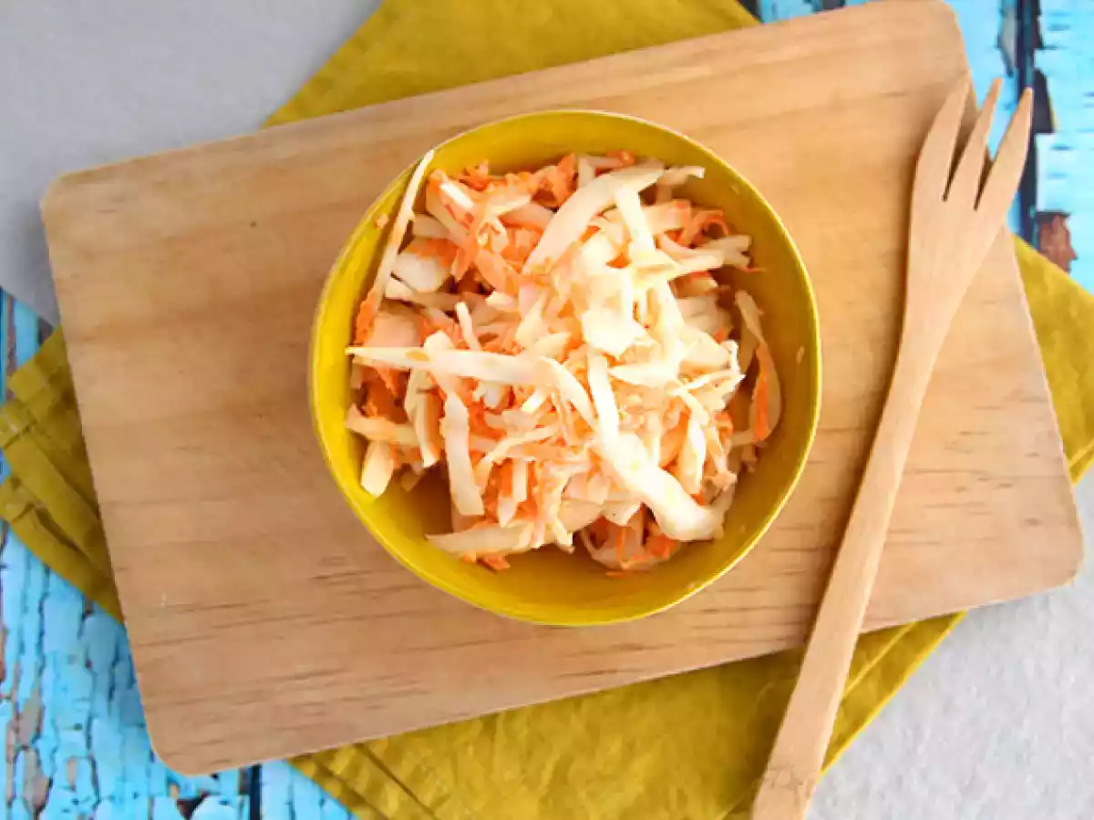 American-style coleslaw (cabbage and carrot salad) - photo 2