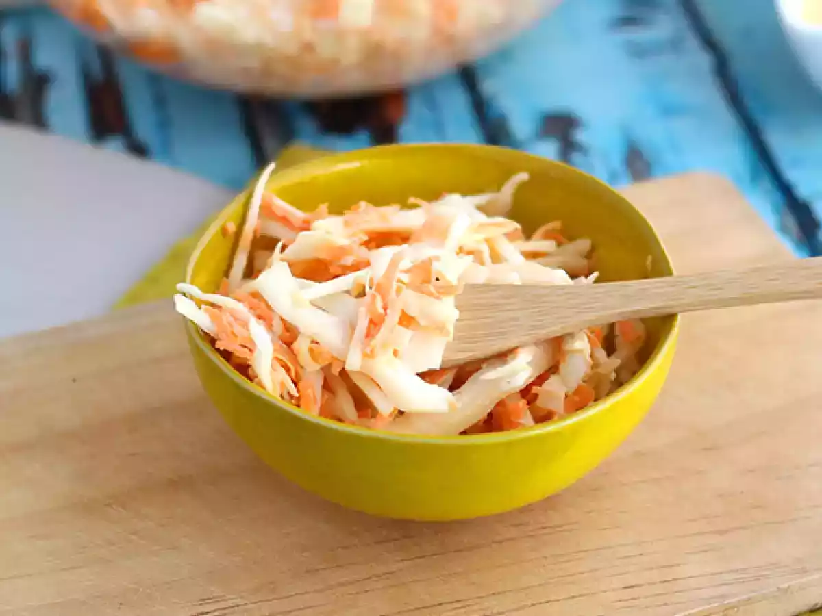 American-style coleslaw (cabbage and carrot salad) - photo 4