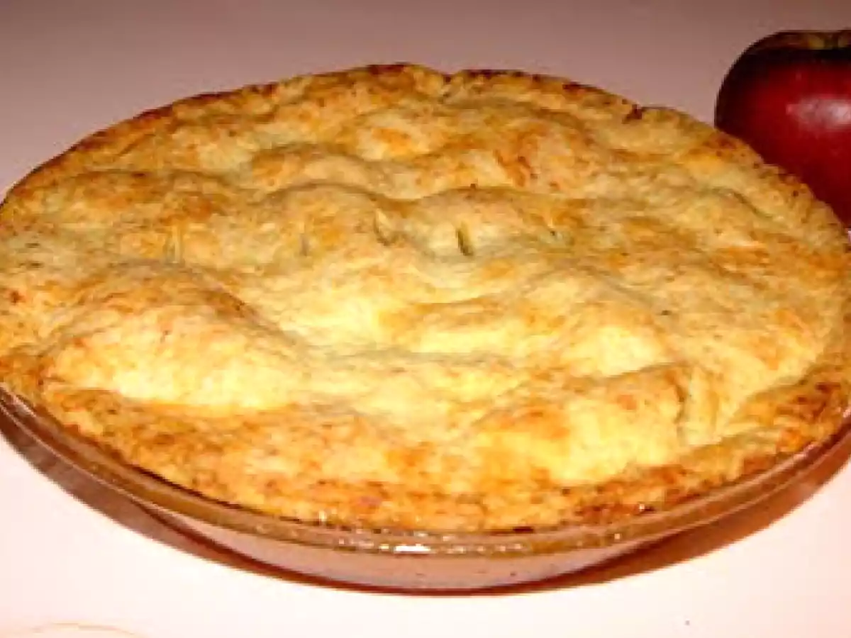 An apple pie without some cheese is like a hug without a squeeze!