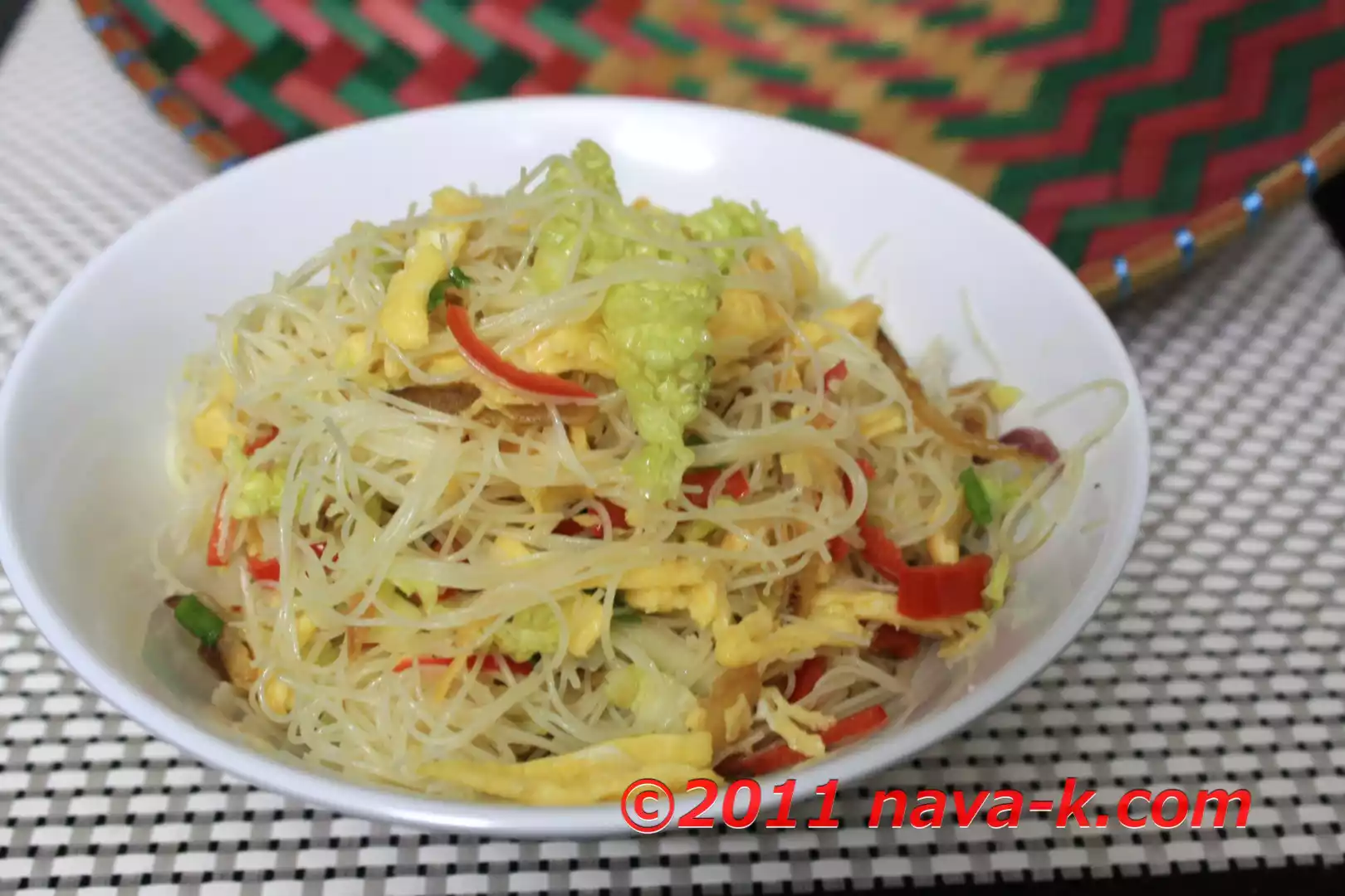 Anchovies (Ikan Bilis) Fried Mee Hoon