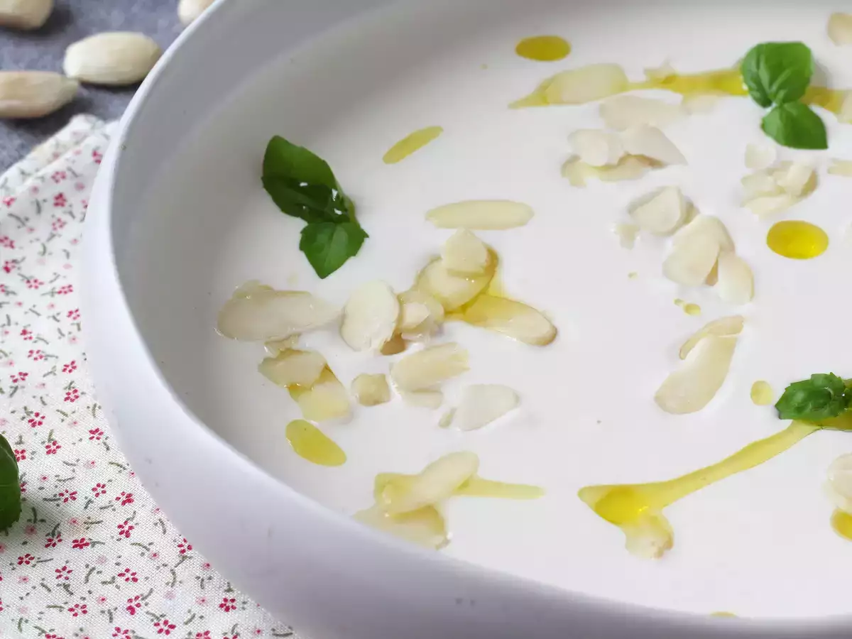 Andalusian ajoblanco: the cold soup you'll crave all summer - photo 3