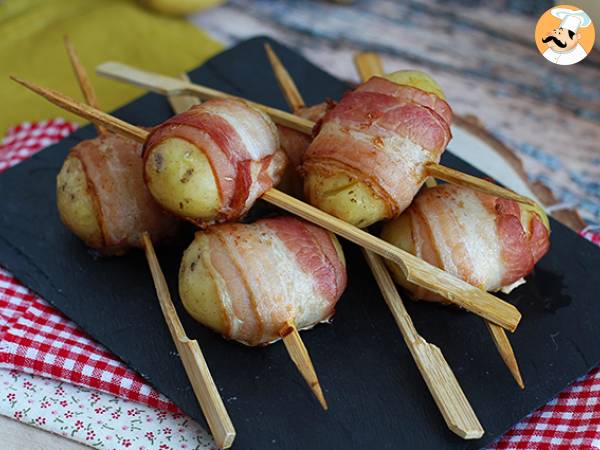 Appetizer potato and bacon skewers