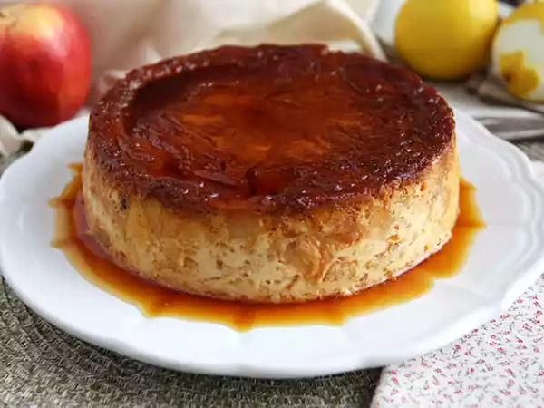 Recipe Apple and caramel croissant pudding
