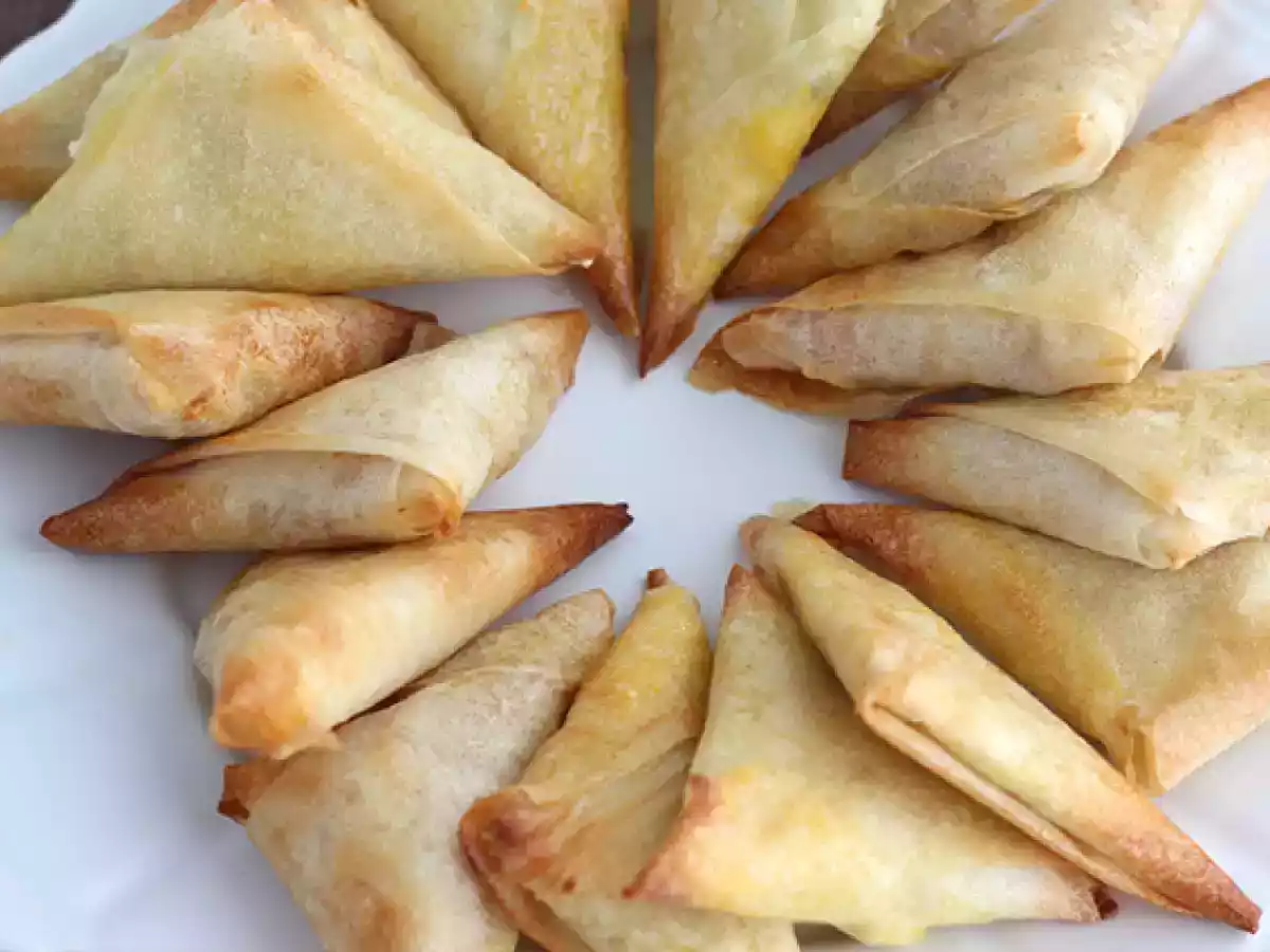 Apple and cinnamon samosas - photo 4