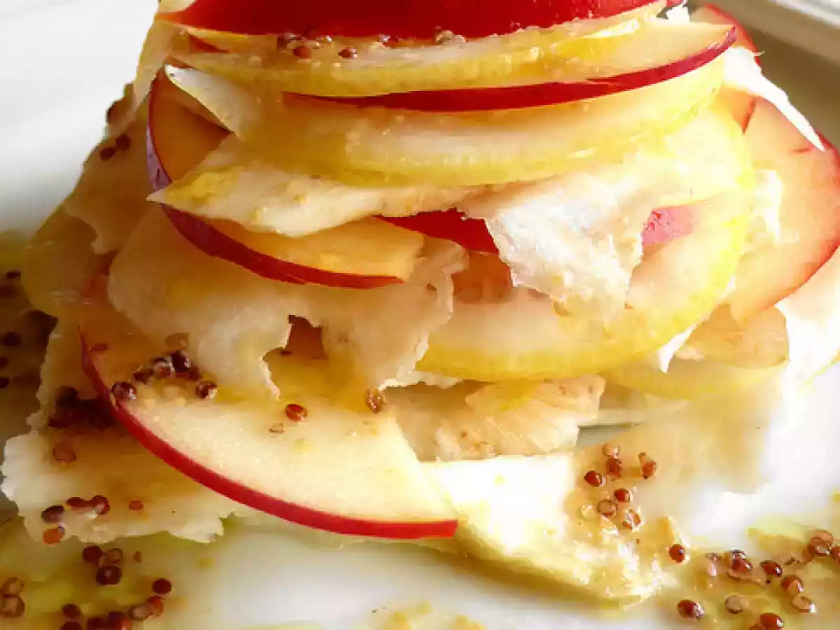 Apple, celeriac and lemon salad