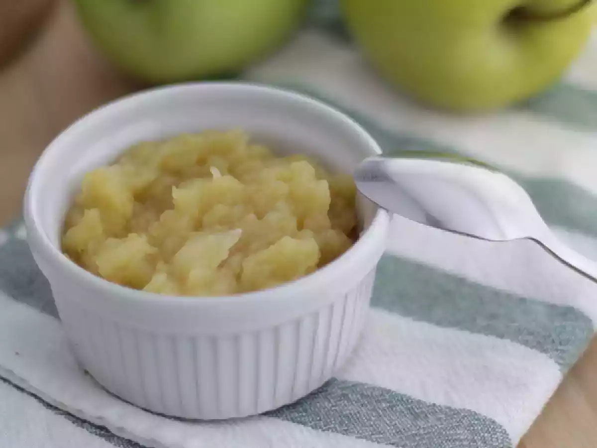 Apple compote - video recipe !