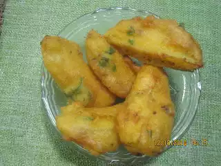 Apple pakora or fingers