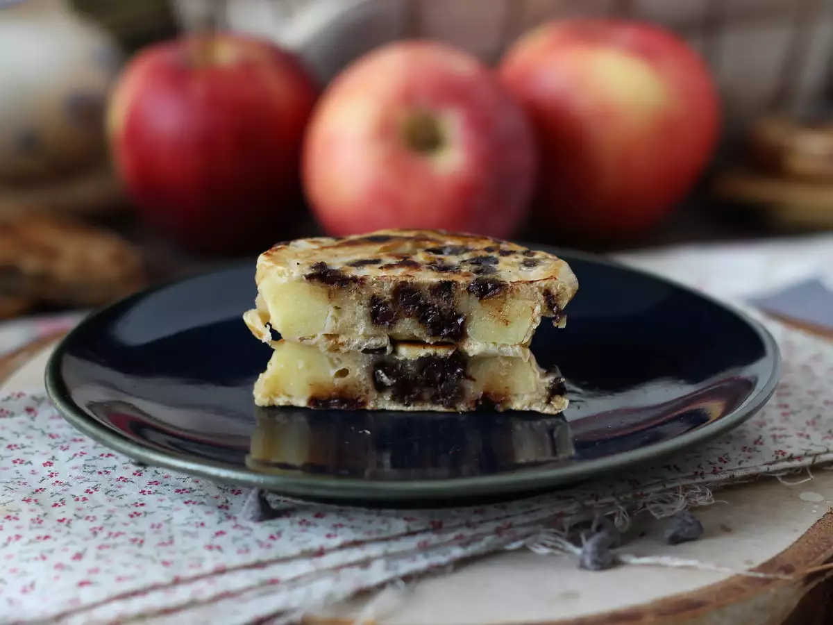 Apple pancakes with no added sugar - photo 4