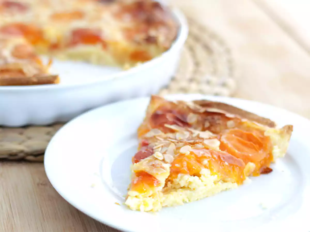 Apricot and almonds tart - video recipe ! - photo 2