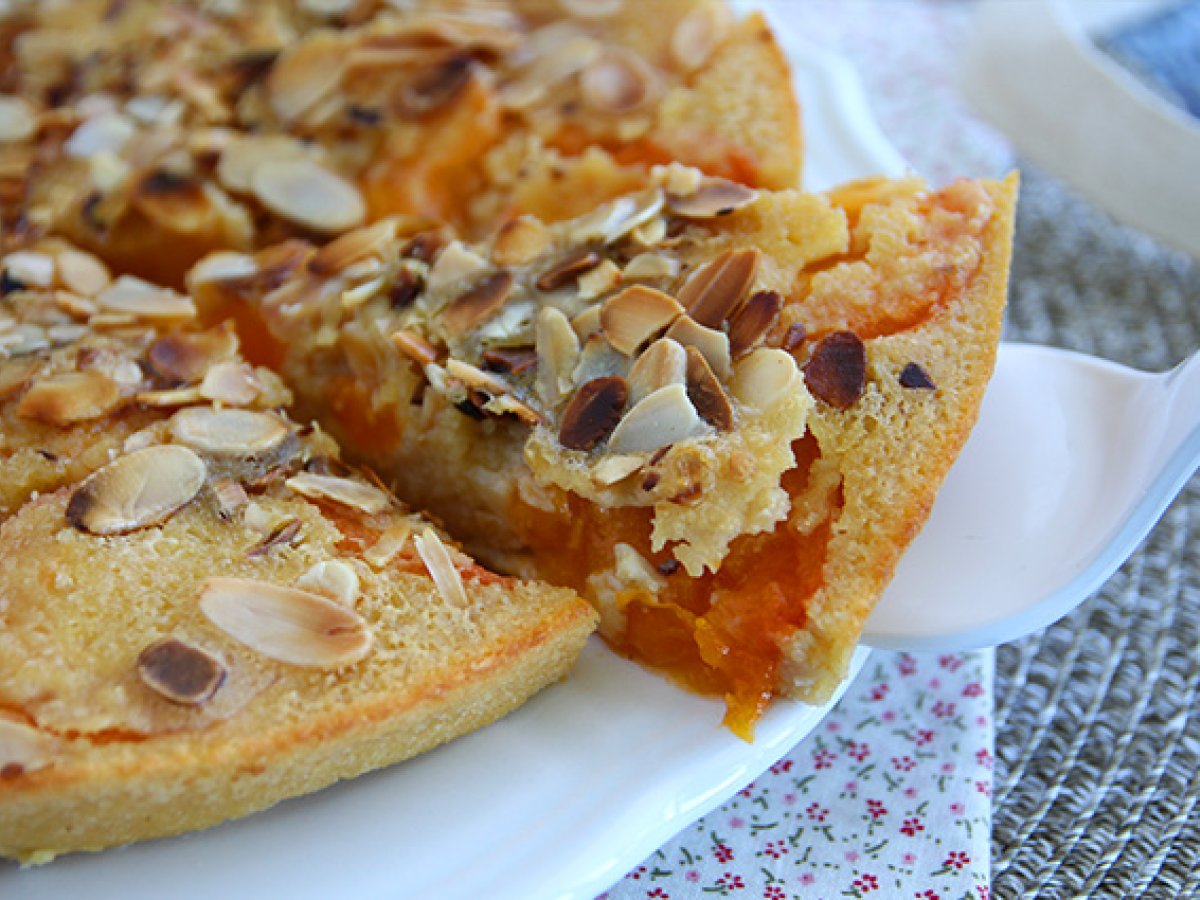 Apricot and grilled almond clafoutis - photo 2