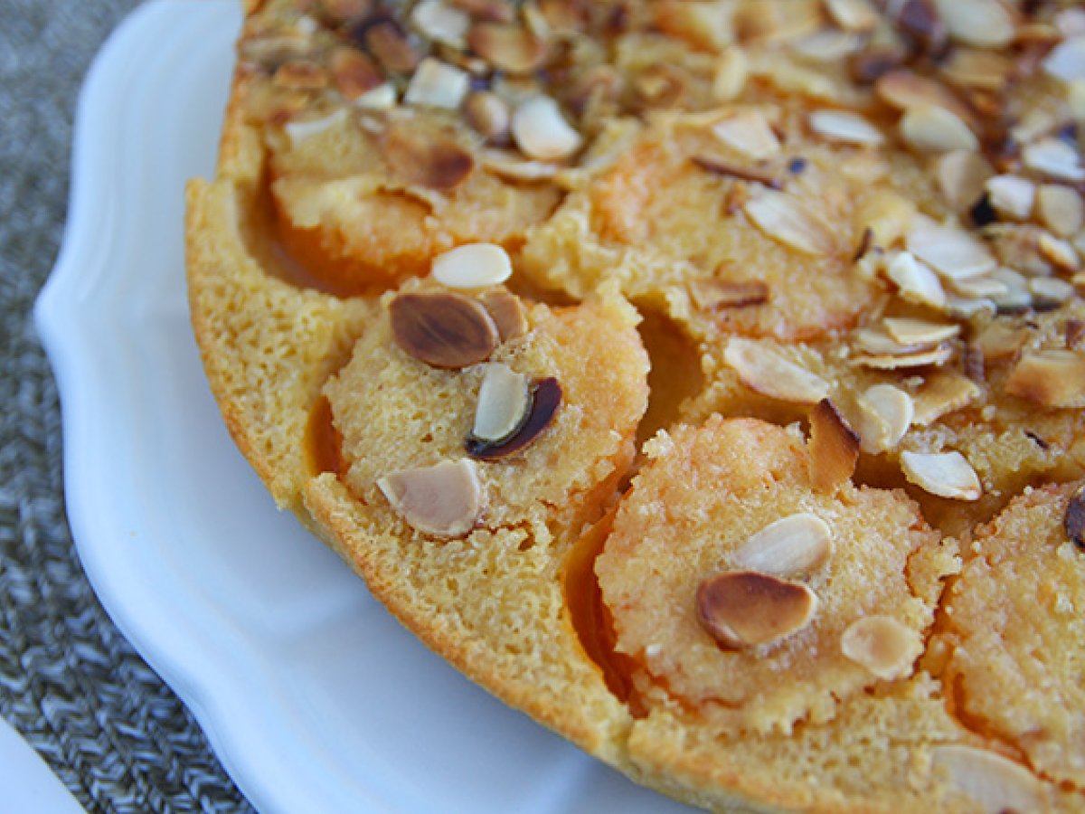 Apricot and grilled almond clafoutis - photo 4