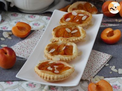 Apricot tatin tartlets, an easy an quick dessert! - photo 3