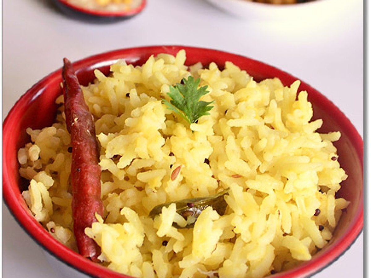 Arisi Paruppu Sadam (Dhal Rice)