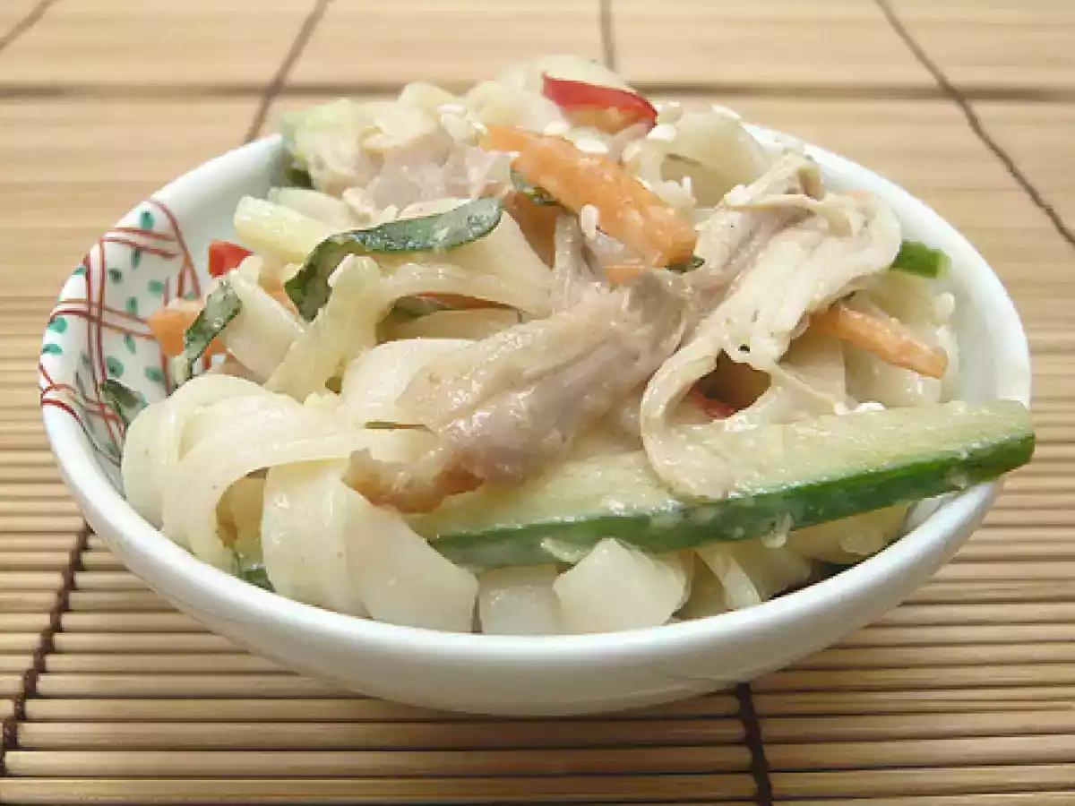 Asian noodle salad with peanut dressing