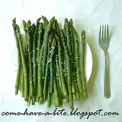 Asparagus recipe with sesame oil