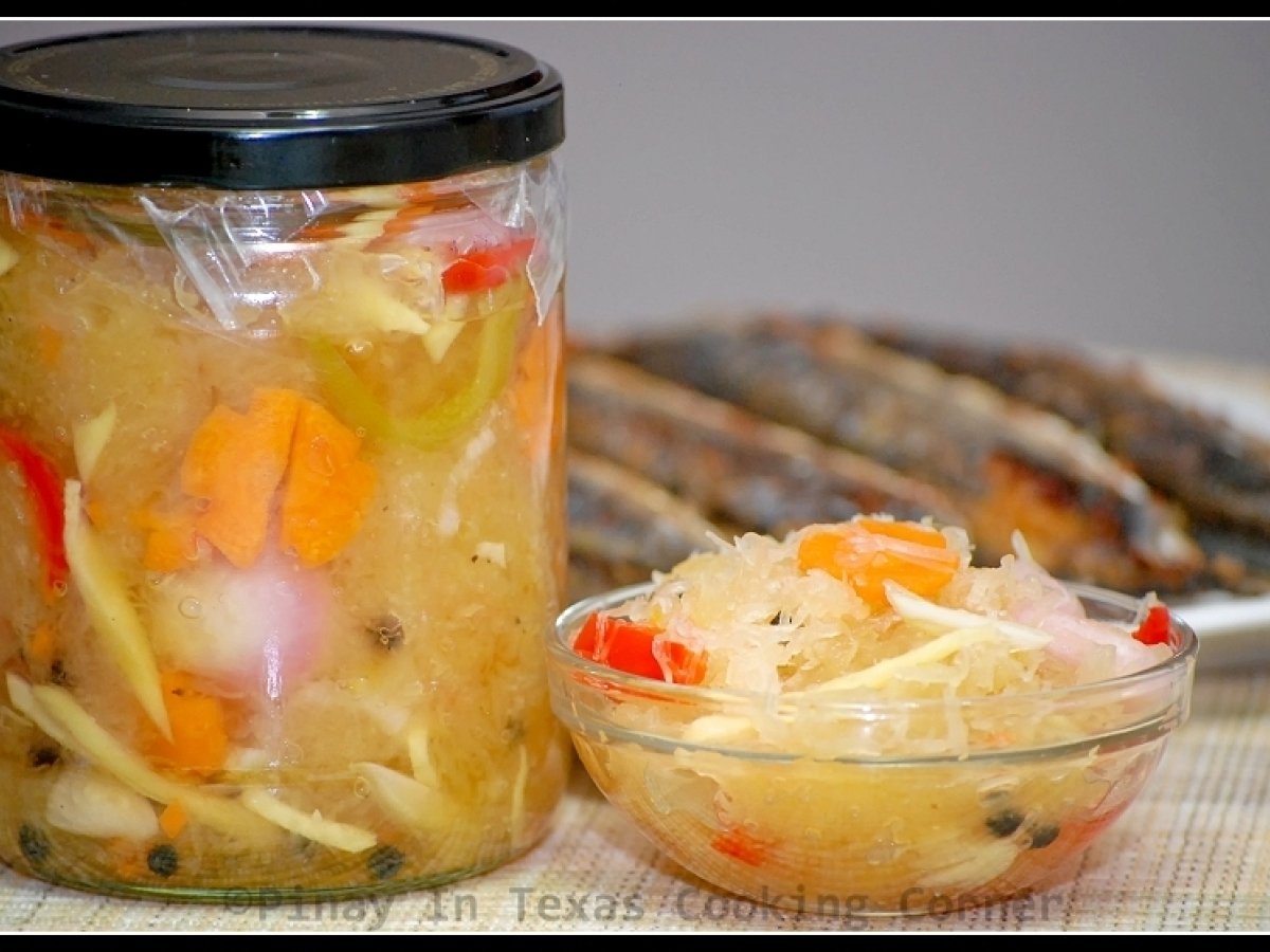 Atsarang Papaya (Filipino Pickled Green Papaya) - photo 3