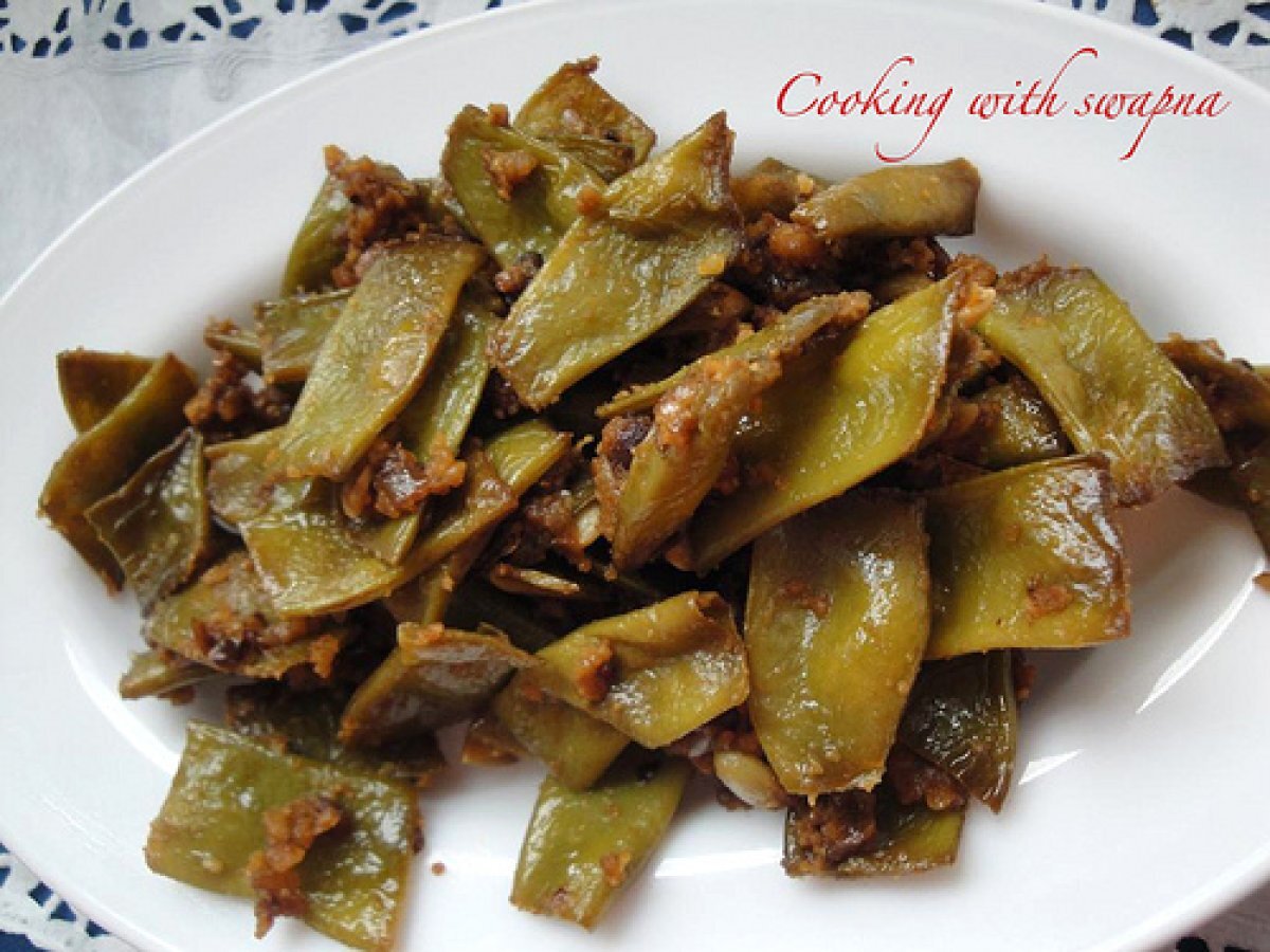 Avarakkai peanut poriyal