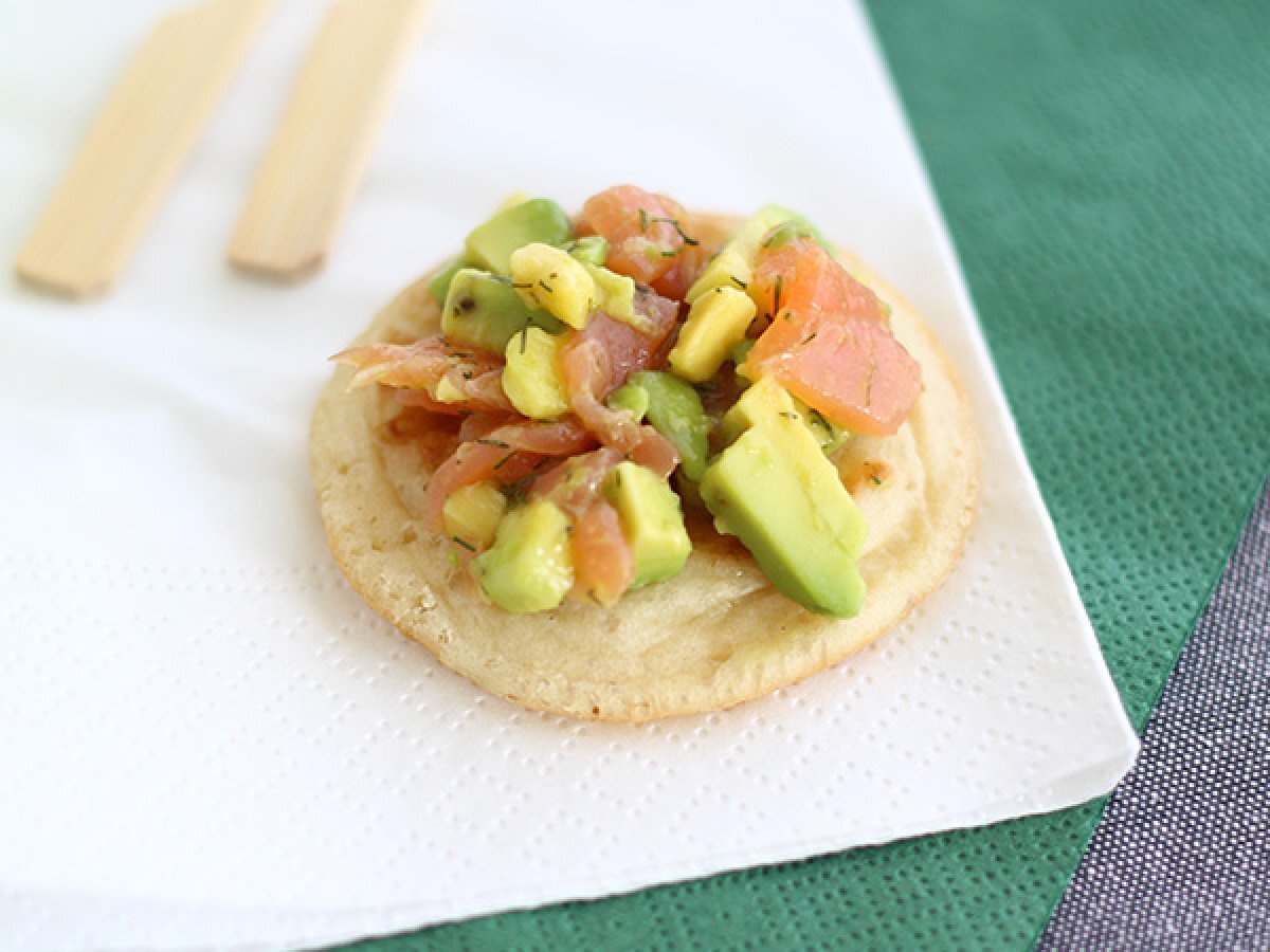 Avocado and salmon blini appetizer - photo 2