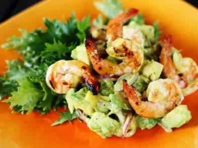 Avocado-Mango Salad with Grilled Shrimp