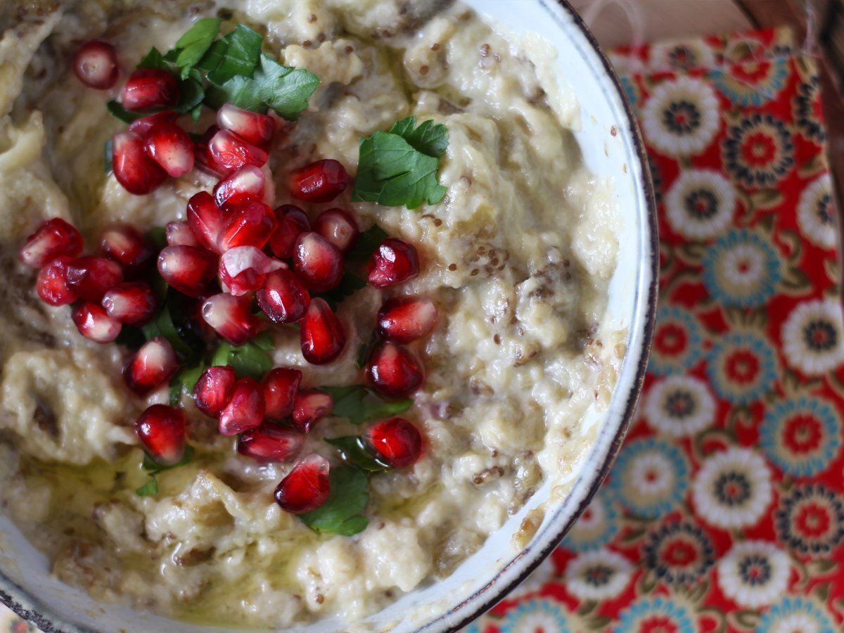 Baba ganoush, the delicious Lebanese eggplant spread - photo 2