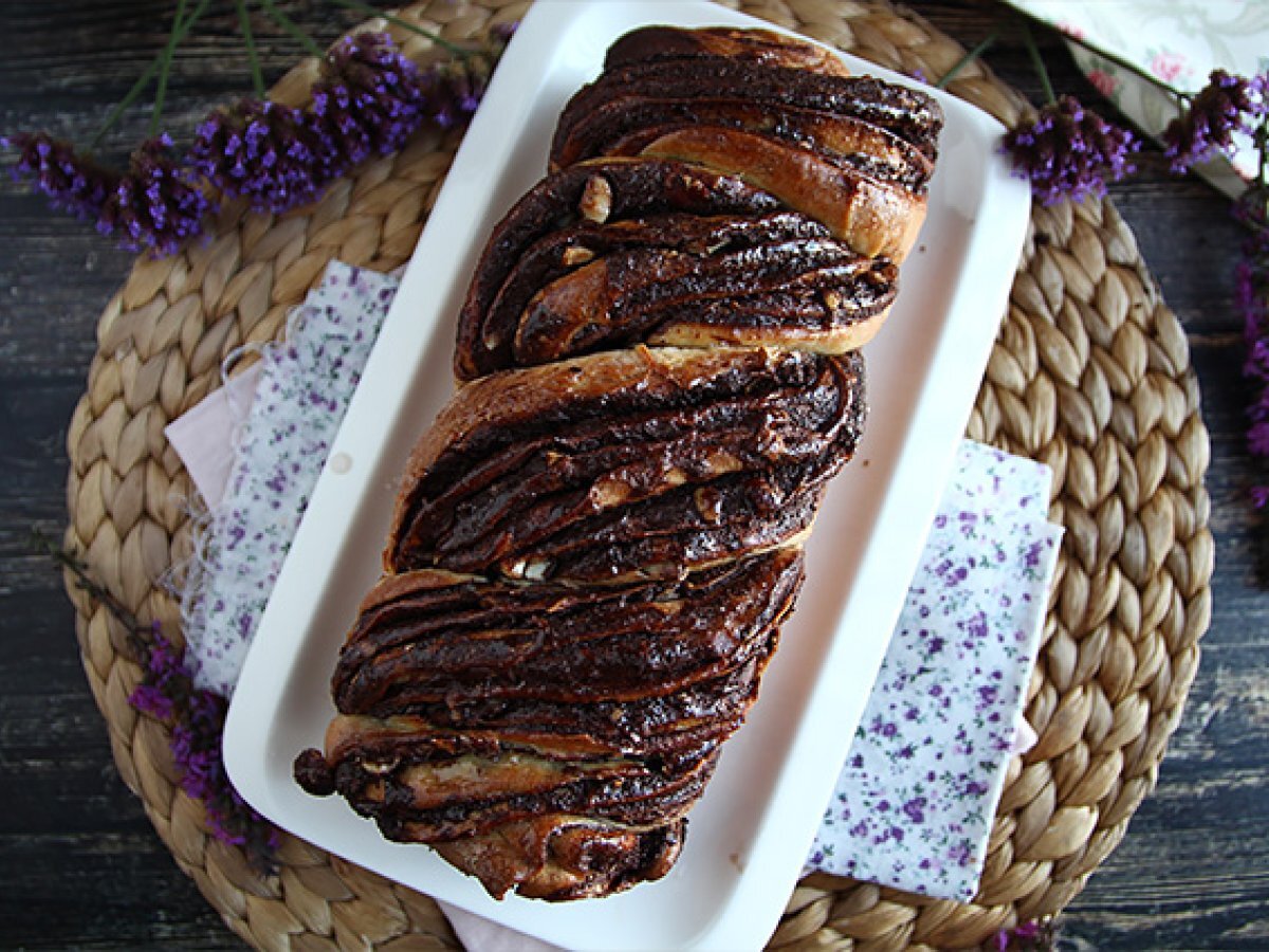 Babka brioche - chocolate and nuts - photo 3