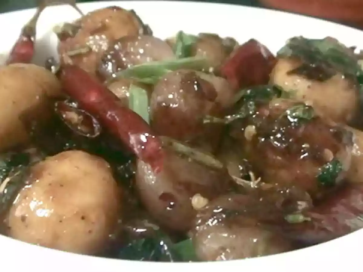 Baby Potatoes in Honey Chilly Sauce