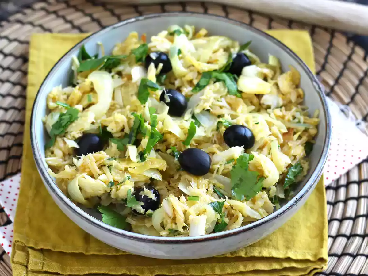 Bacalhau à brás - a super-easy portuguese cod recipe! - photo 4