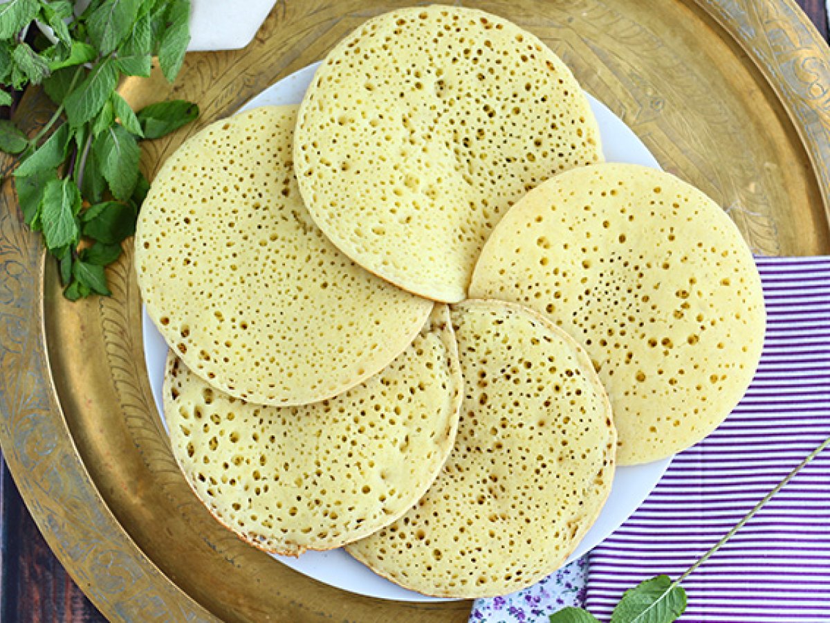 Baghrirs, the Moroccan pancakes - photo 3