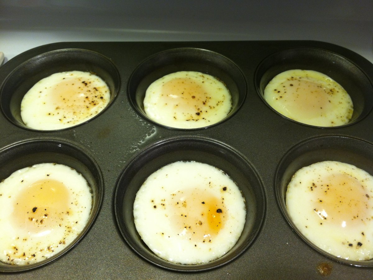 Baked Eggs (in a muffin tin)