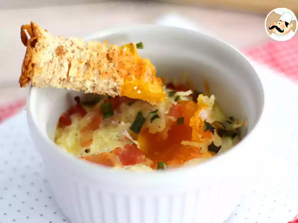 Baked eggs with bacon and chives: a quick recipe - photo 4