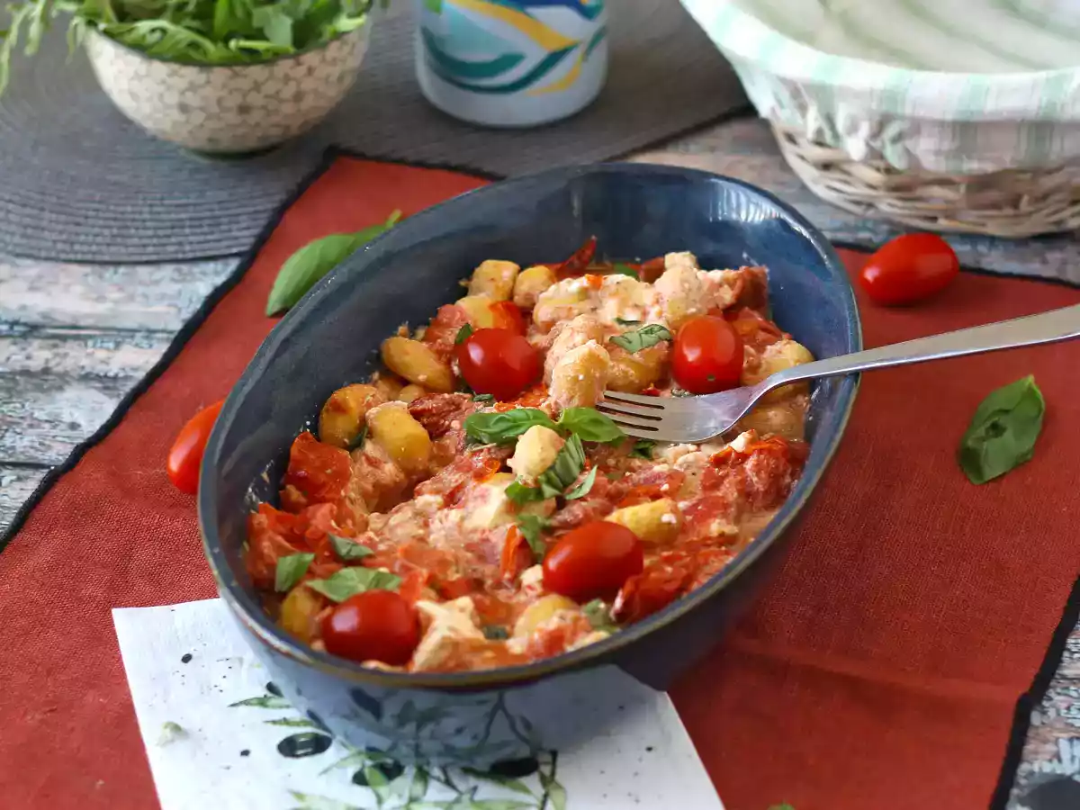 Baked feta gnocchi with Airfryer, the super-fast dish with cherry tomatoes and feta! - photo 4
