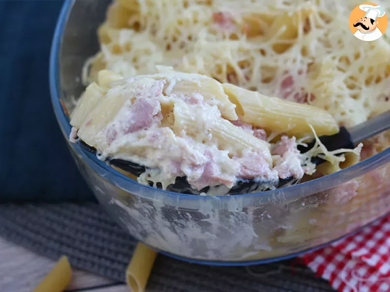 Baked pasta with ham and cheese - photo 4