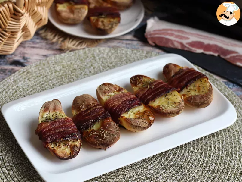 Baked potatoes coated with bacon, photo 4