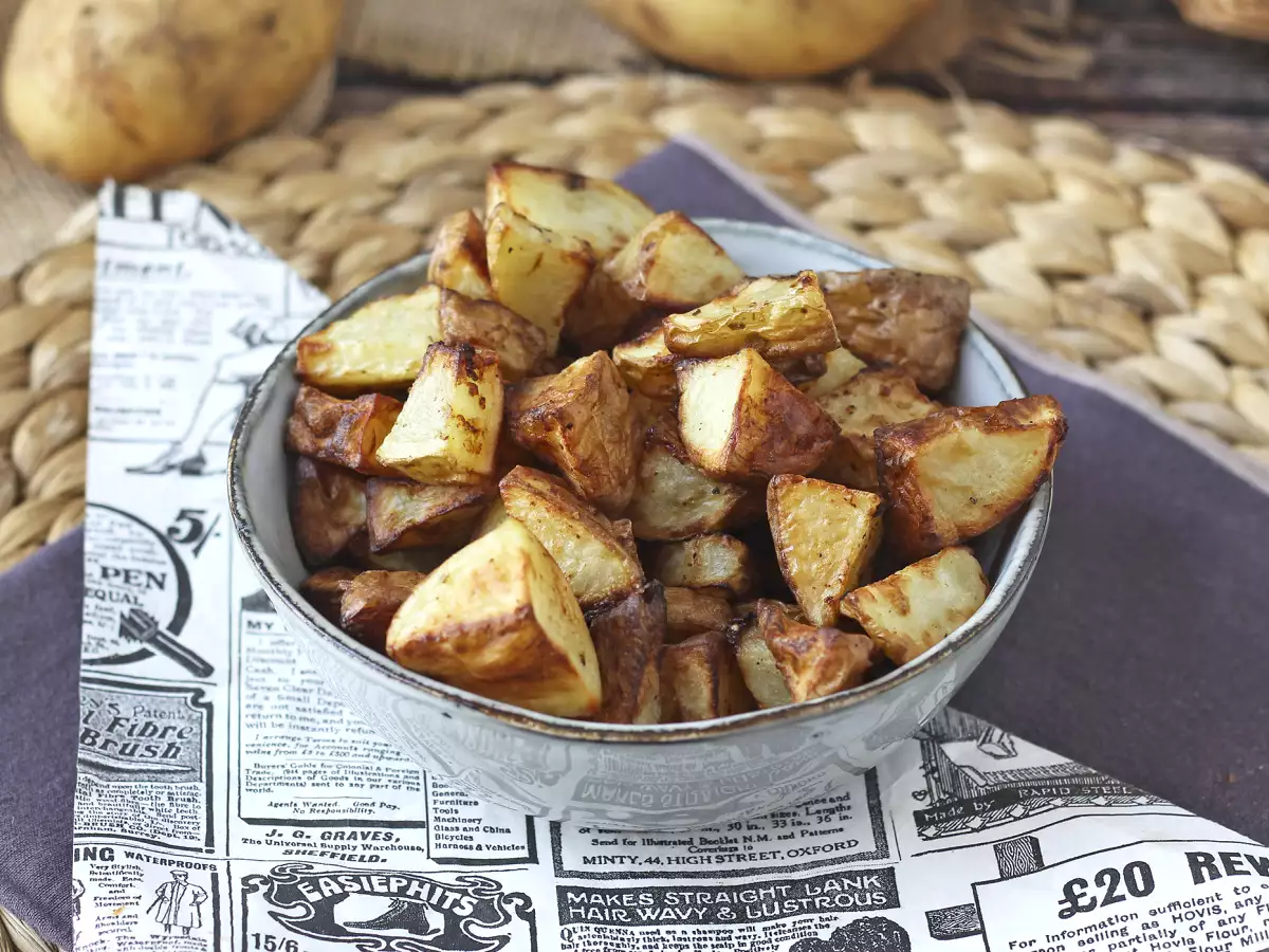 Baked potatoes in the air fryer - photo 5