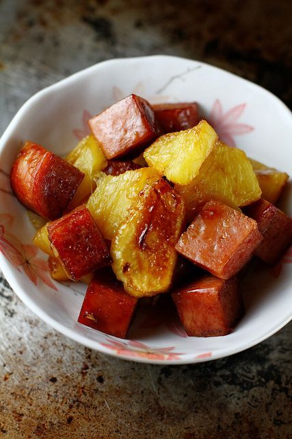 Baked spam and pineapple in teriyaki sauce - Recipe Petitchef