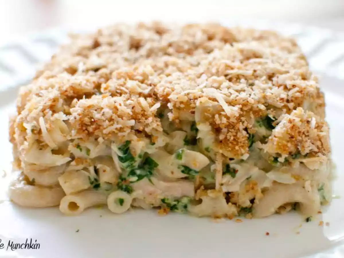 Baked Tuna Macaroni Alfredo Verde