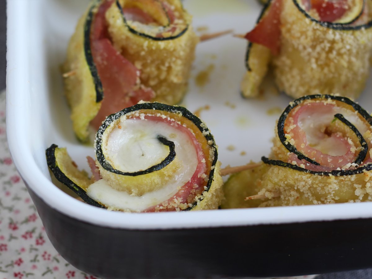 Baked zucchini rolls with ham and cheese! - photo 2