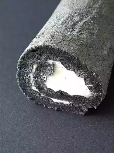 Bamboo charcoal swiss roll recipe