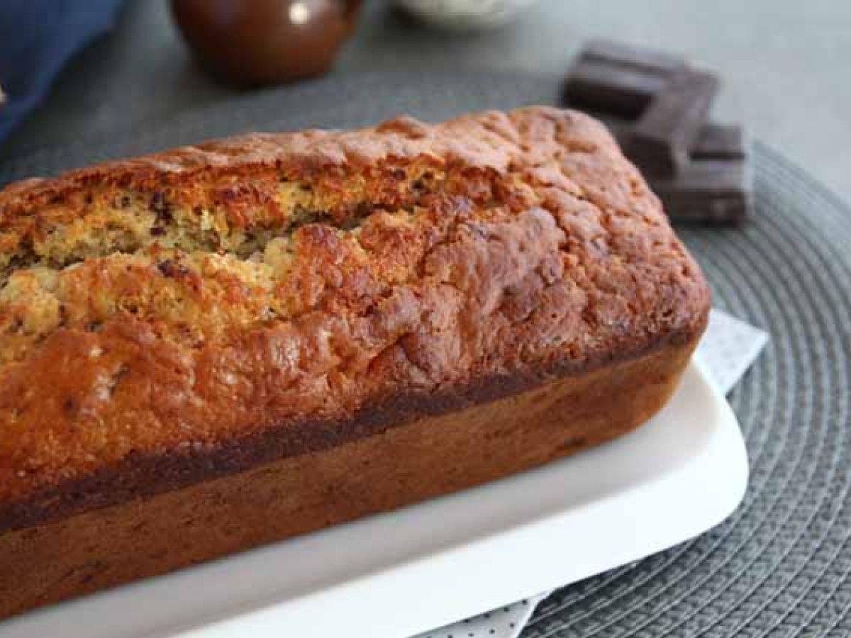 Banana bread with chocolate! - photo 2