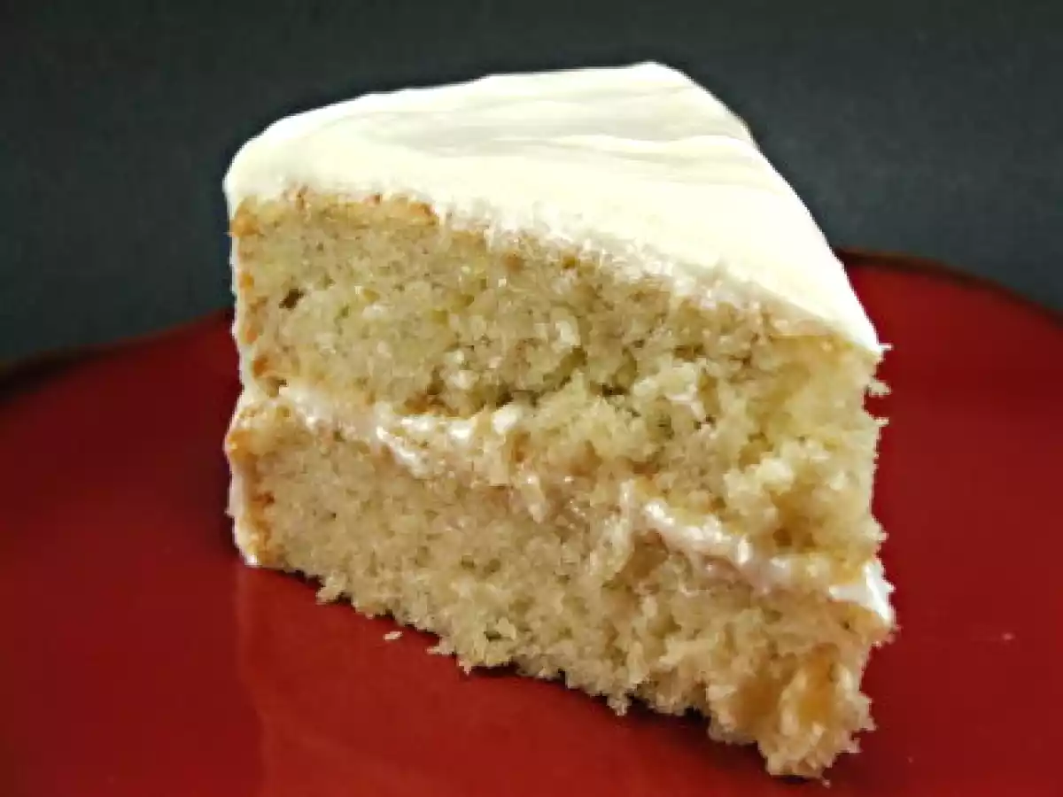 Banana Cake with Cream Cheese Frosting - photo 2