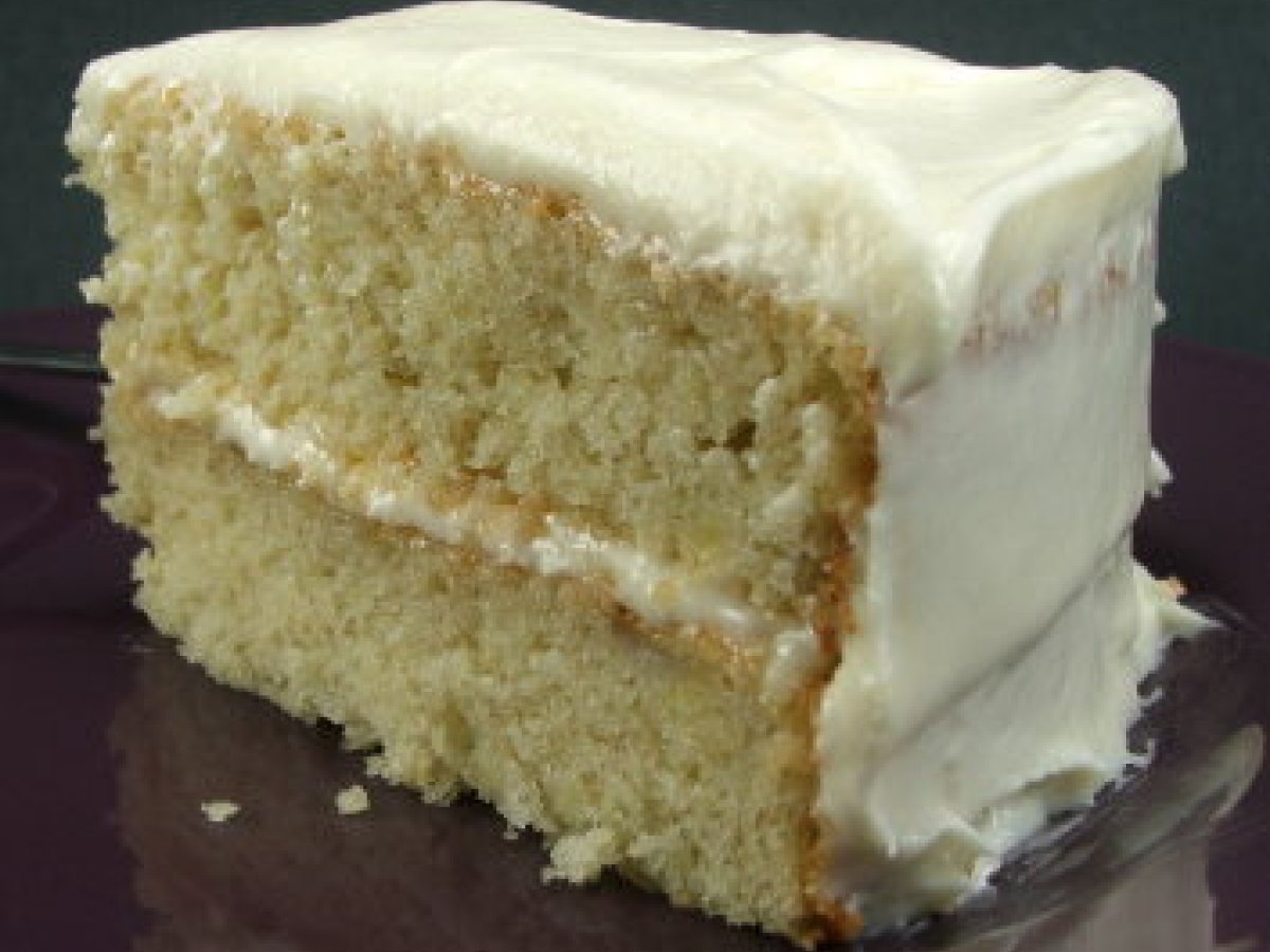 Banana Cake with Cream Cheese Frosting - photo 3