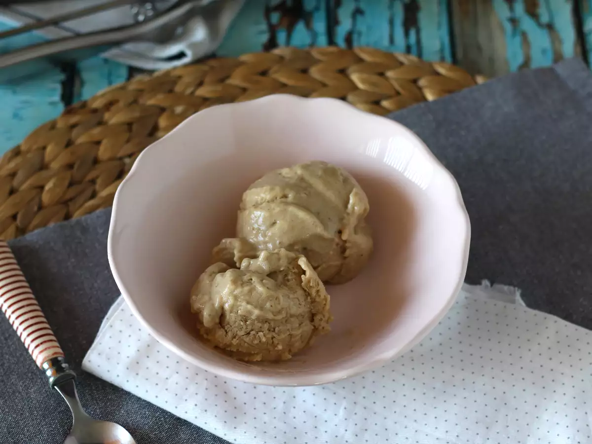 Banana nice cream: vegan banana ice cream, no ice cream maker needed - photo 3
