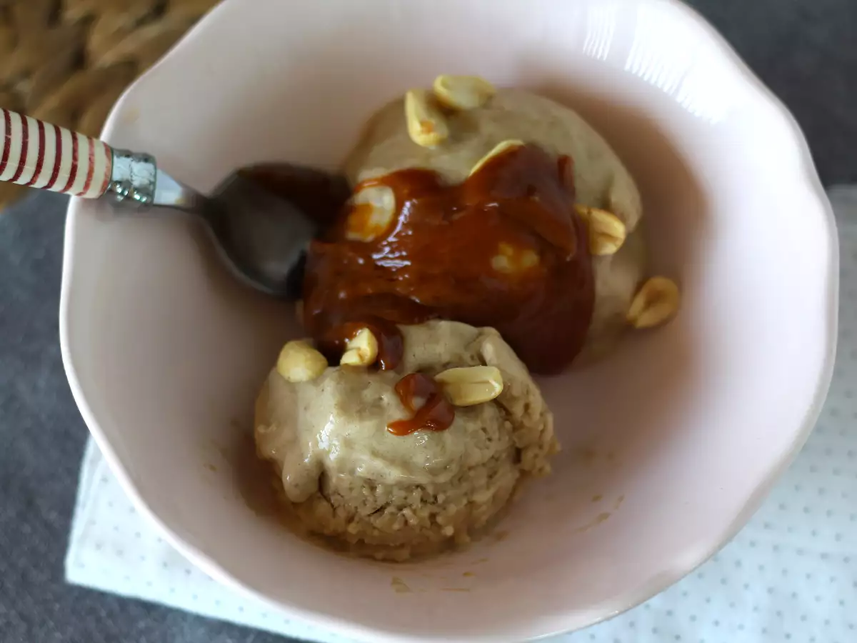 Banana nice cream: vegan banana ice cream, no ice cream maker needed - photo 4